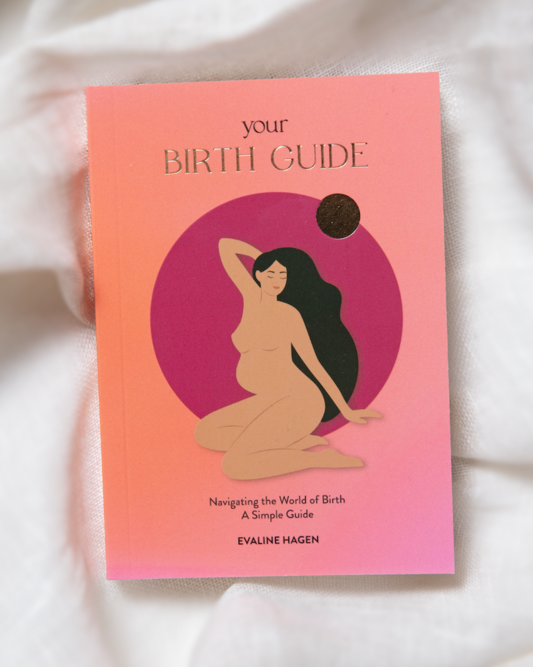 Voorzijde van het boek 'Your Birth Guide' voor voorbereiding op de bevalling
